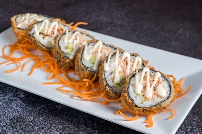 Duo spicy Crunchy Salmon.