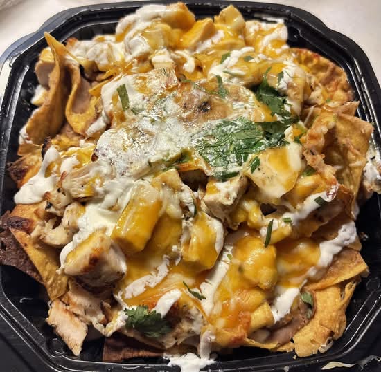 Los Nachos Chicken.