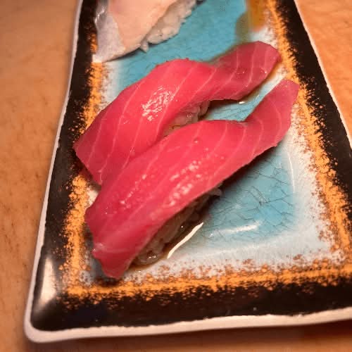 SASHIMI GARLIC TUNA SASHIMI.