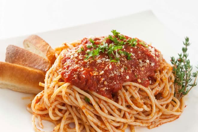  Spaghetti Marinara (serve 10).
