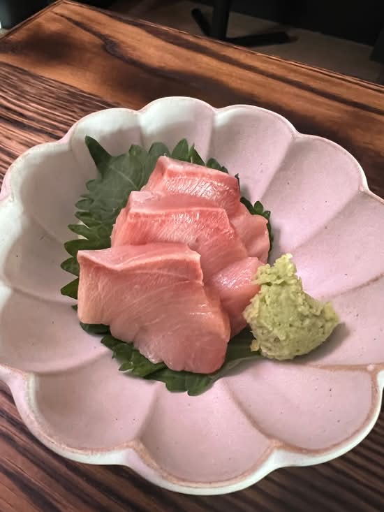 Hamachi (raw).