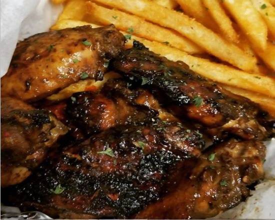 Jerk BBQ Wing Ding Platter (9 Pieces).