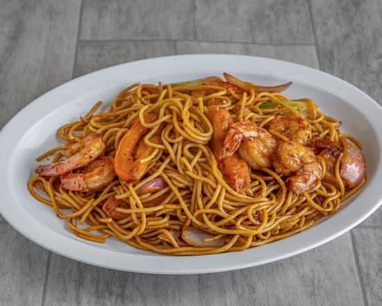 Shrimp Tallarin Saltado.