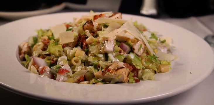 Side Chopped Salad.