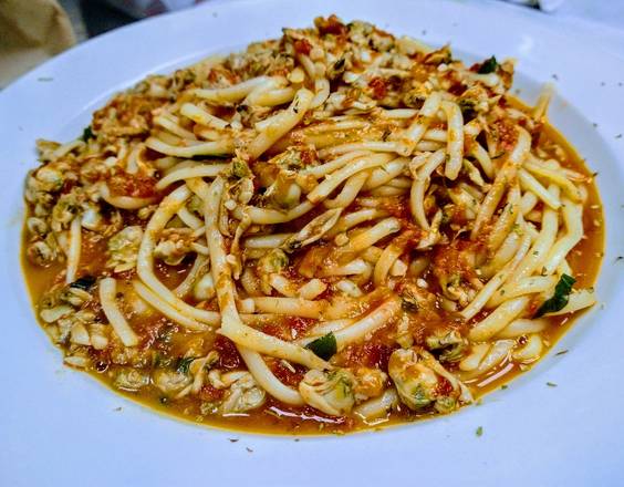 Linguine Clam Sauce Red (Lunch).