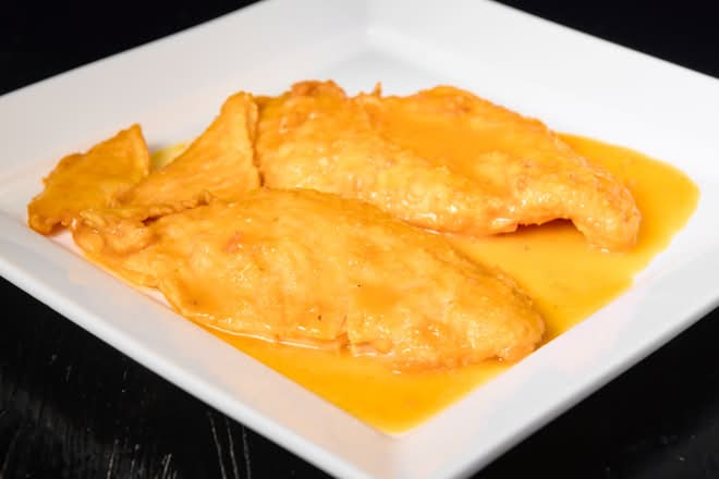 Pollo A La Francesa.